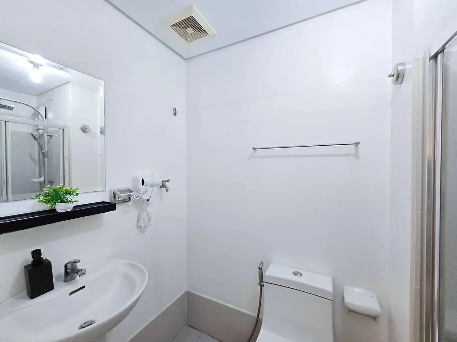 1Br Condotel W Balcony Sm Light Residences #Lt11 Manila Apartment