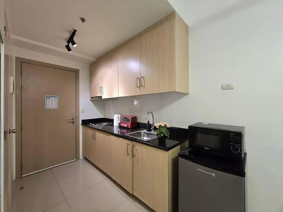 1Br Condotel W Balcony Sm Light Residences #Lt11 Manila Philippines